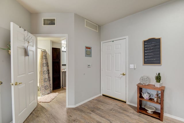 16_web_or_mls_Solon_Rd_016