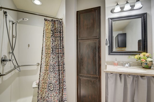 19_web_or_mls_Solon_Rd_019