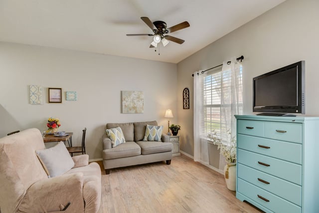 1_web_or_mls_Solon_Rd_001