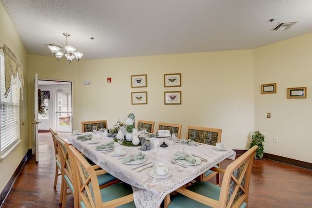 8_web_or_mls_Solon_Rd_008